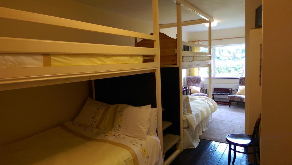 Ocean View B&B คิลลาร์นีย์ ภายนอก รูปภาพ
